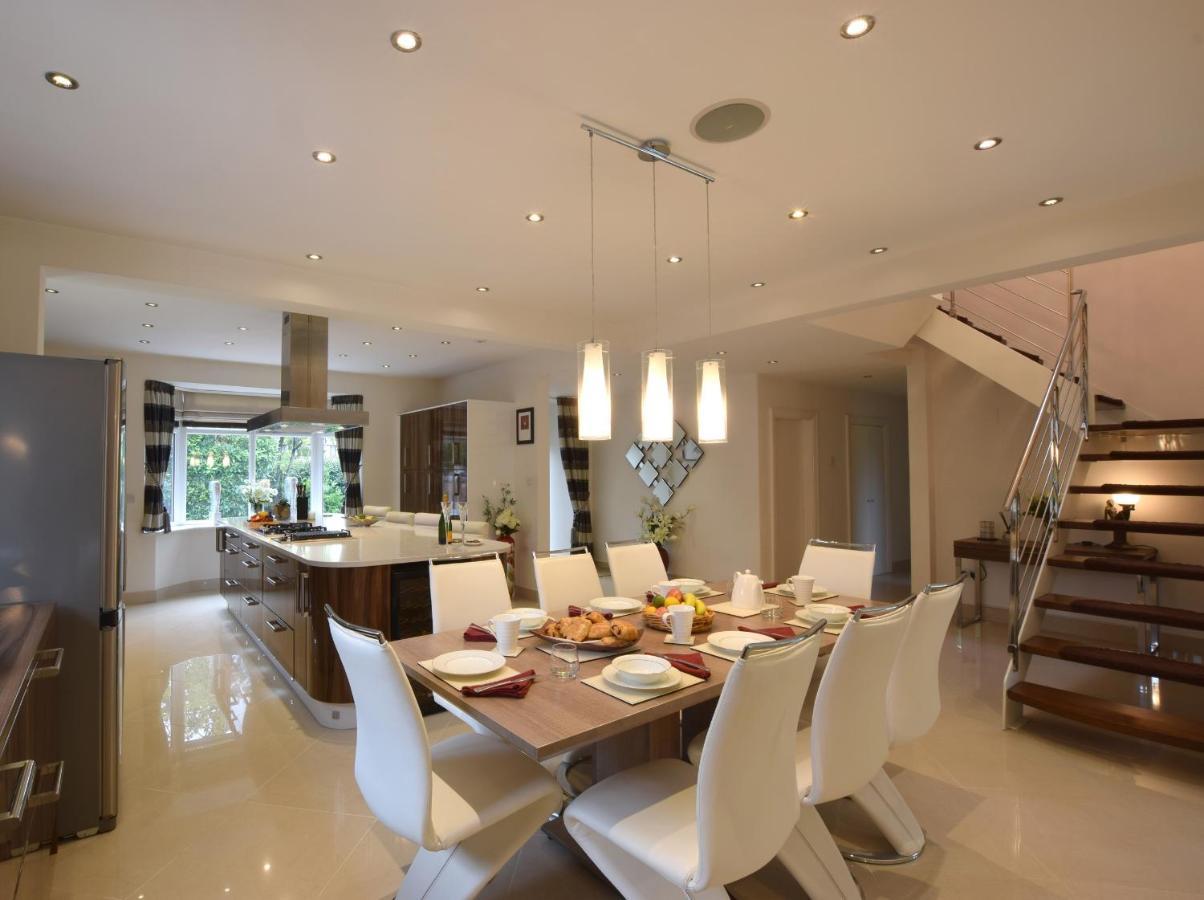 Solway Villa Chester Buitenkant foto