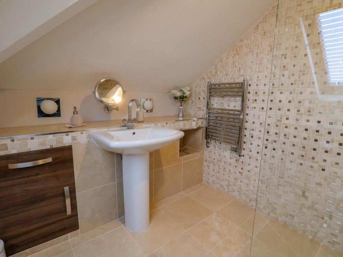Solway Villa Chester Buitenkant foto